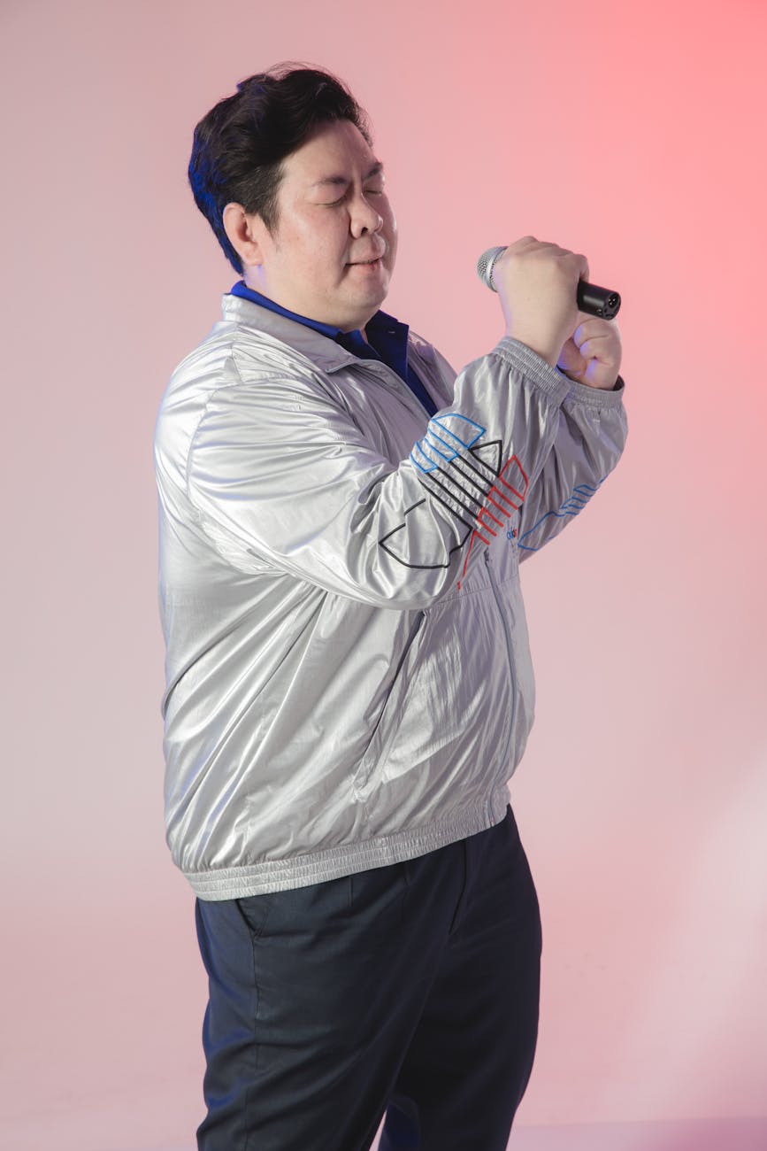 SUNGHOの魅力は透明感のある歌声